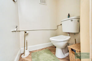 Photo 11- click for photo gallery